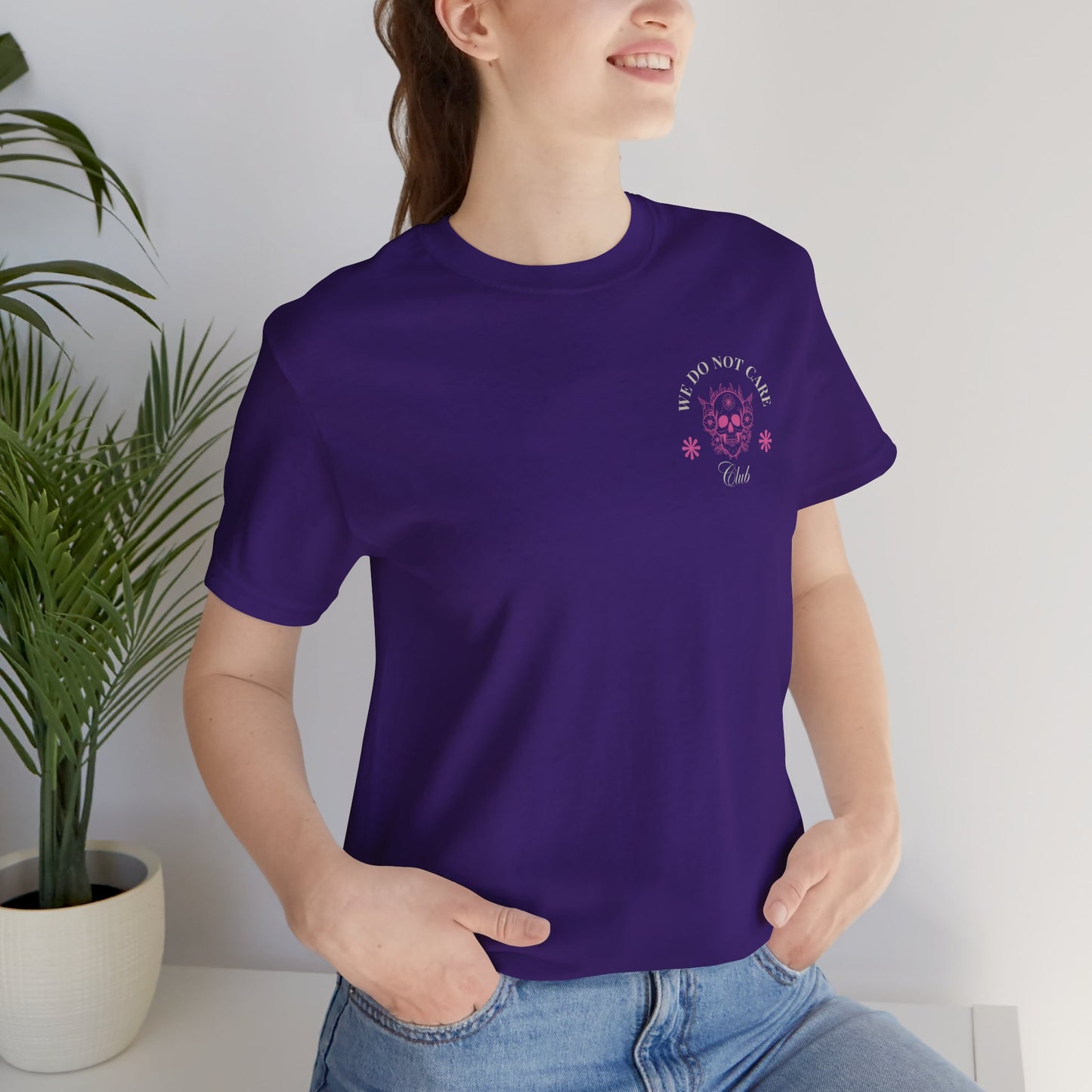 Tee: We Do Not Care Club - Skull edition