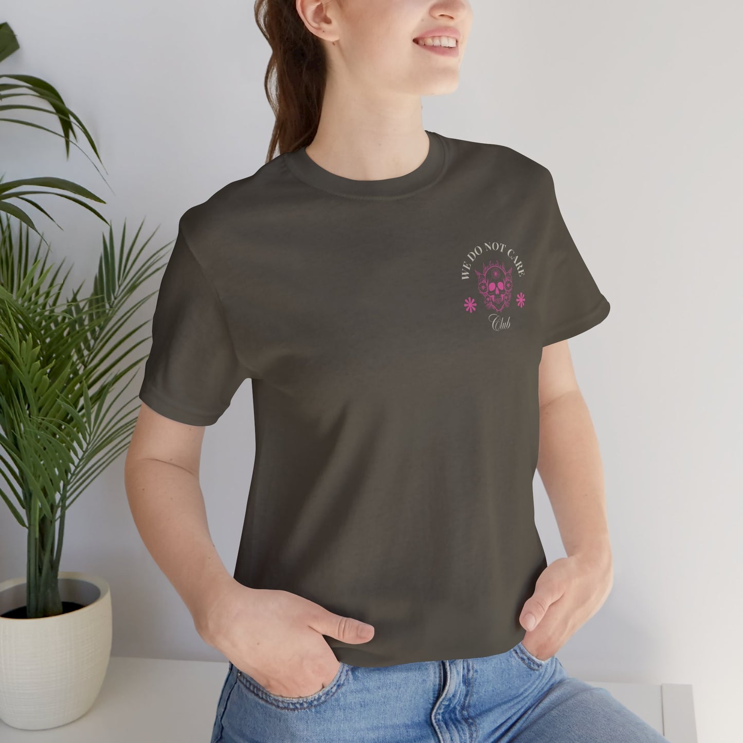 Tee: We Do Not Care Club - Skull edition